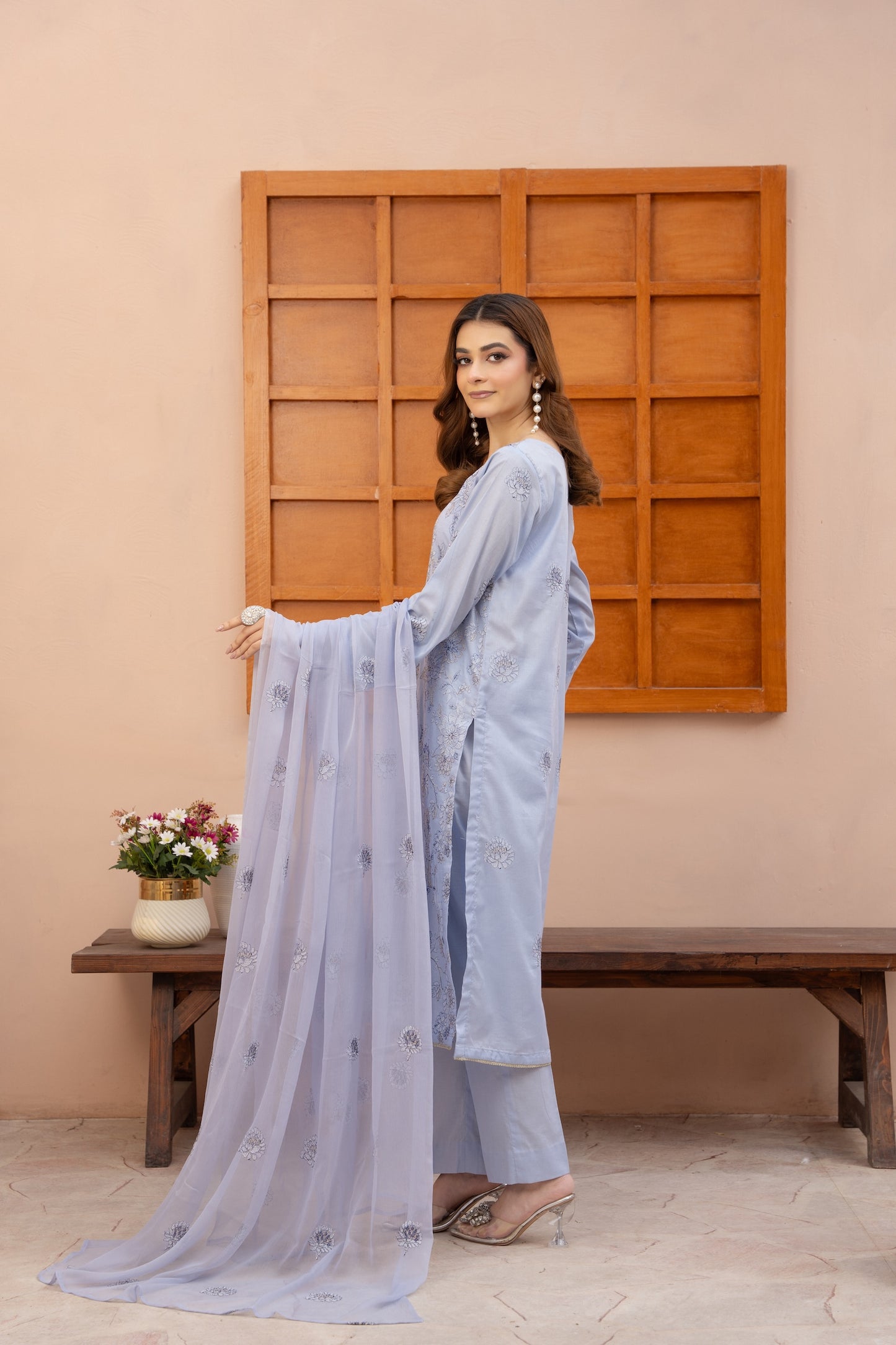 Lawn Collection Vol : 01 D-02