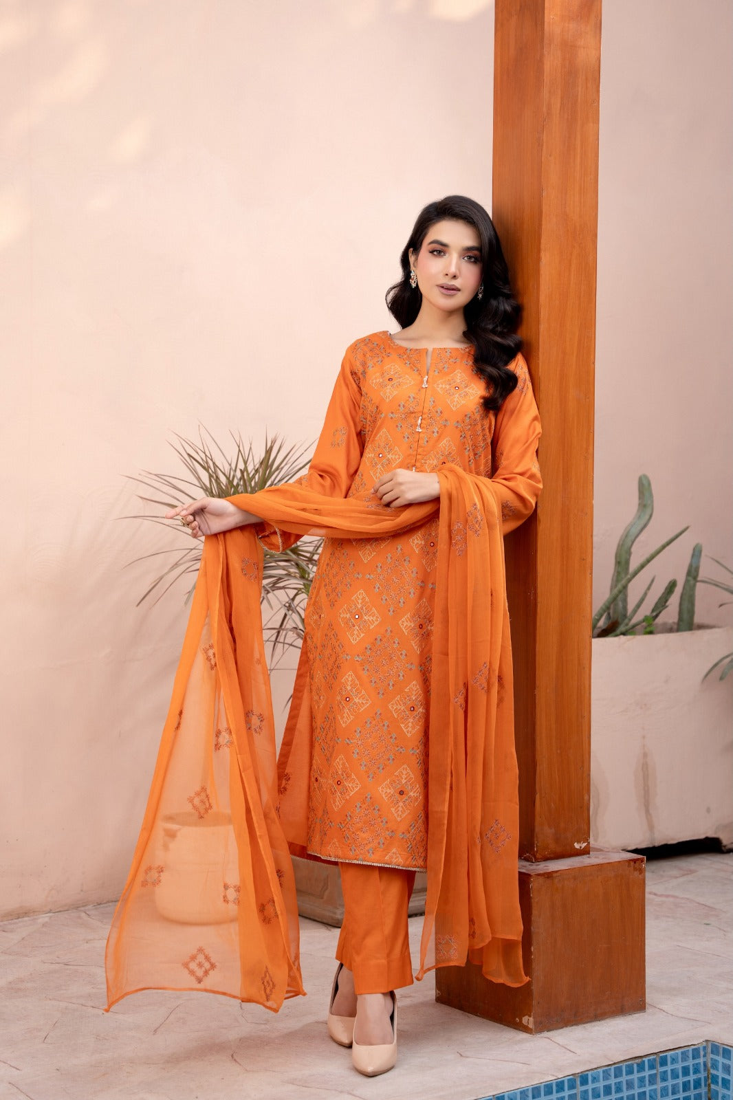 Lawn Collection D-05
