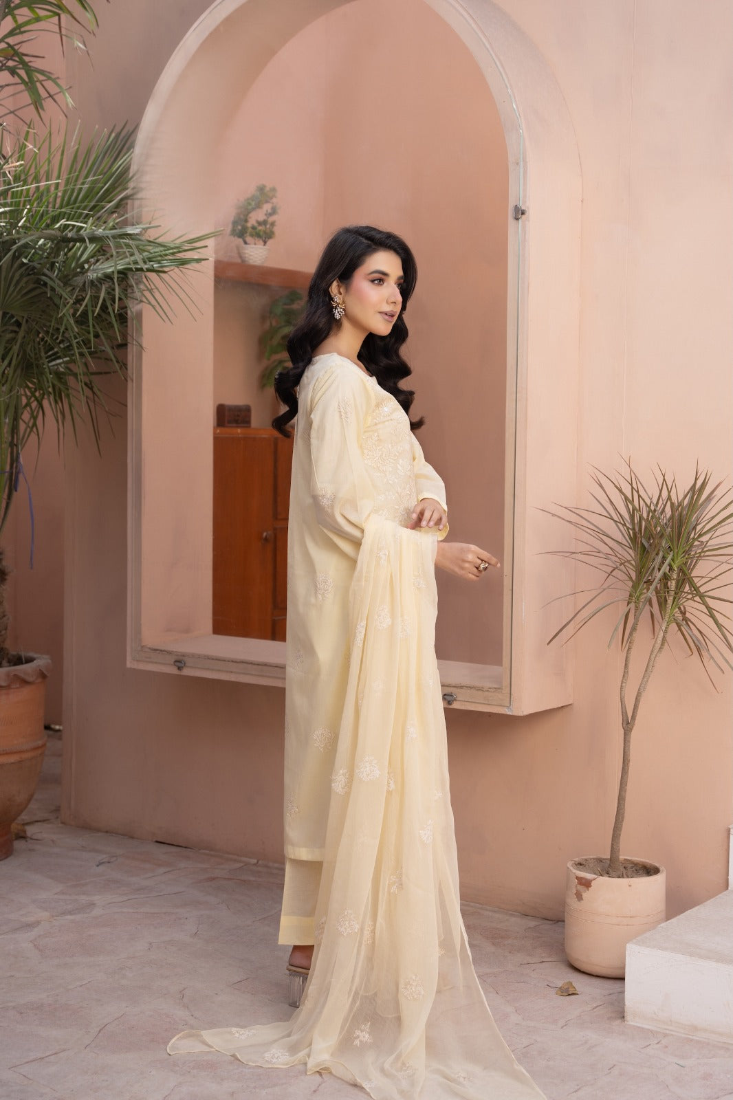 Lawn Collection D-03