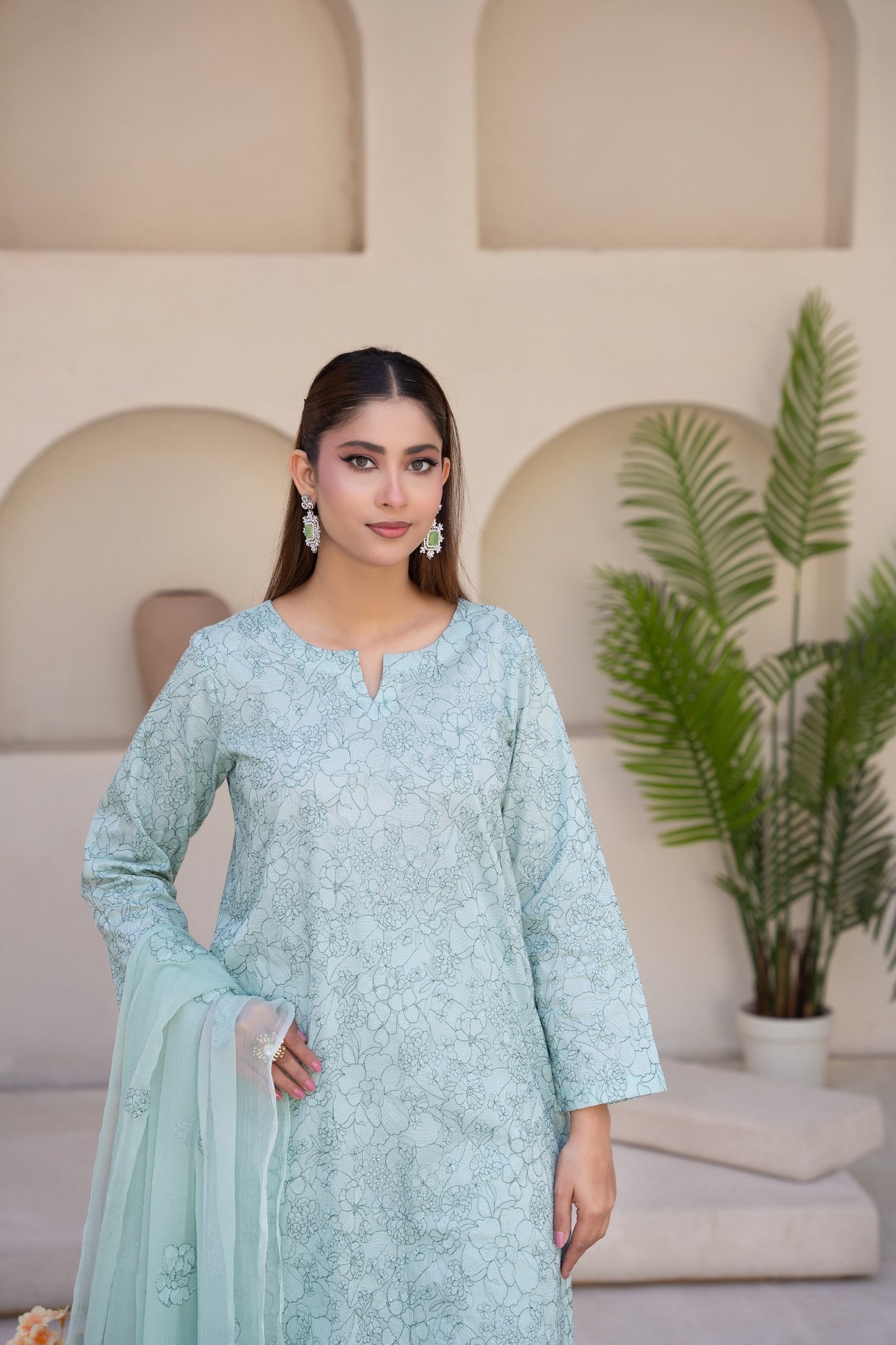 Lawn Collection Vol:04 D-01