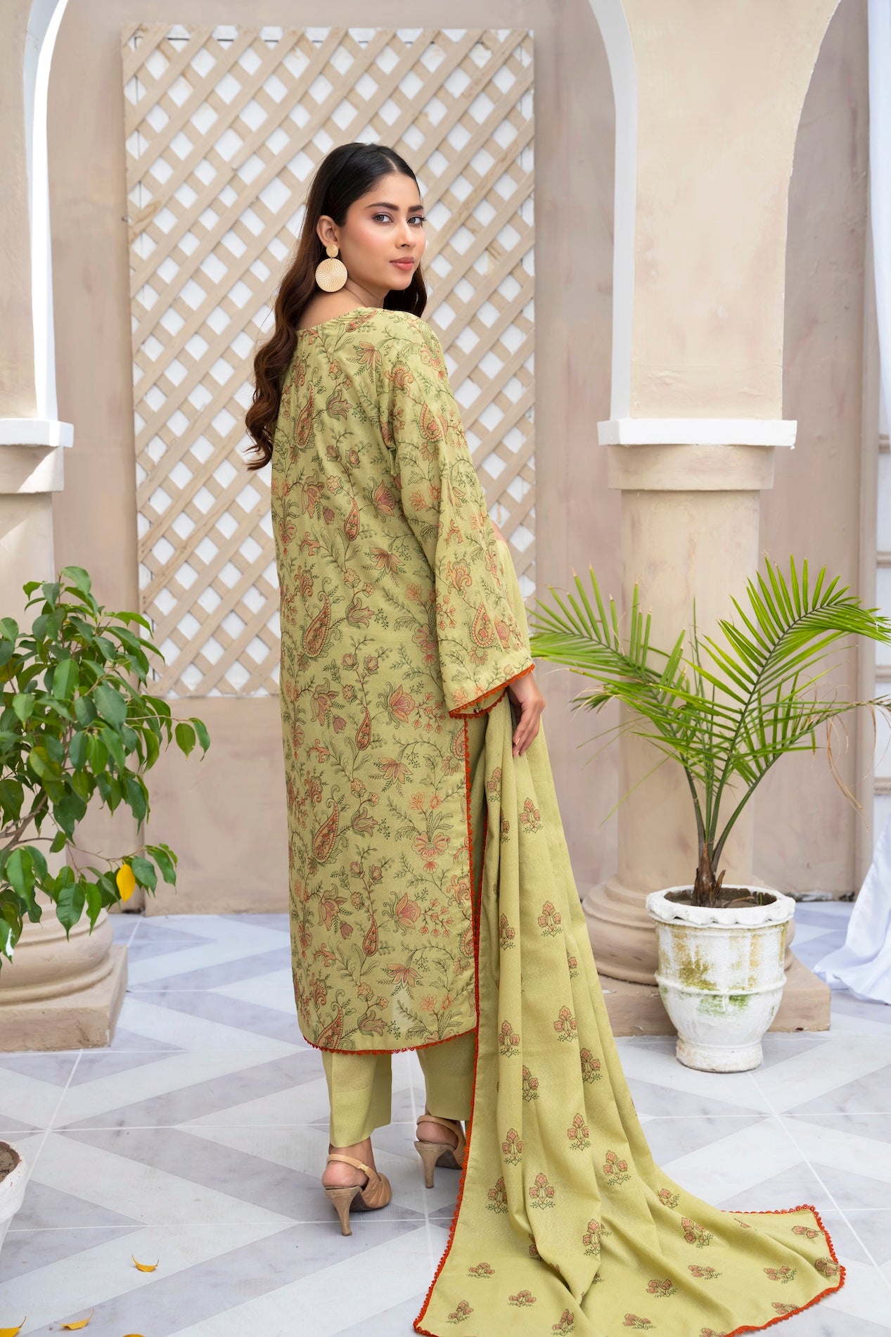 Karandi Dupatta D-02