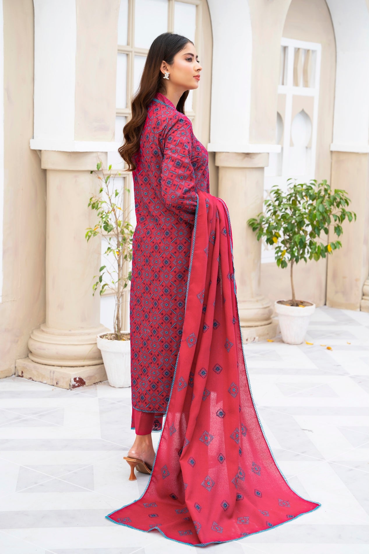 Karandi Dupatta D-06