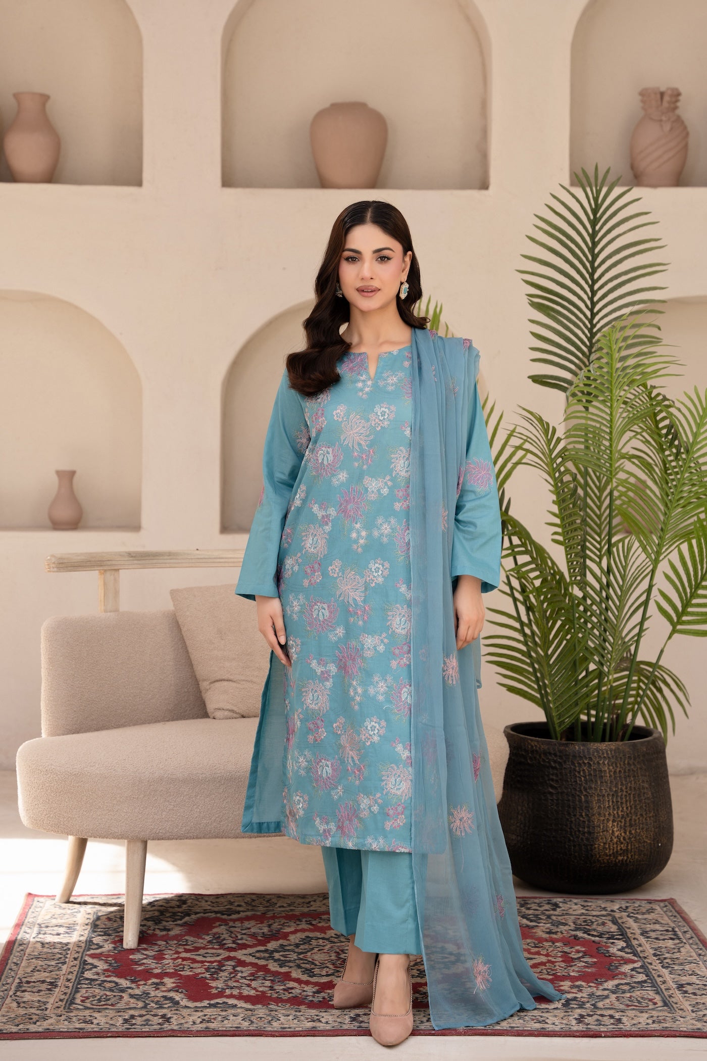 Lawn Collection Vol : 05 D-01