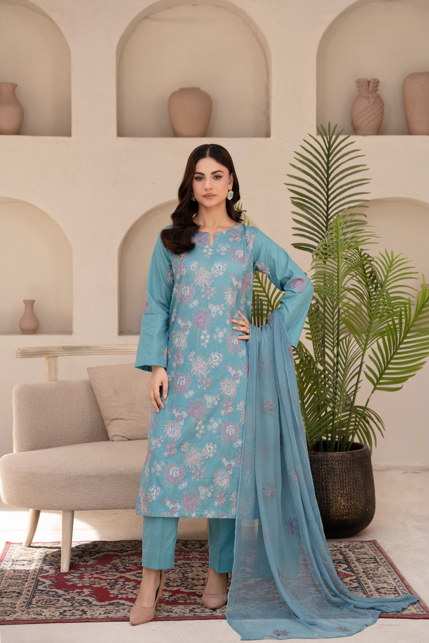 Lawn Collection Vol : 05 D-01
