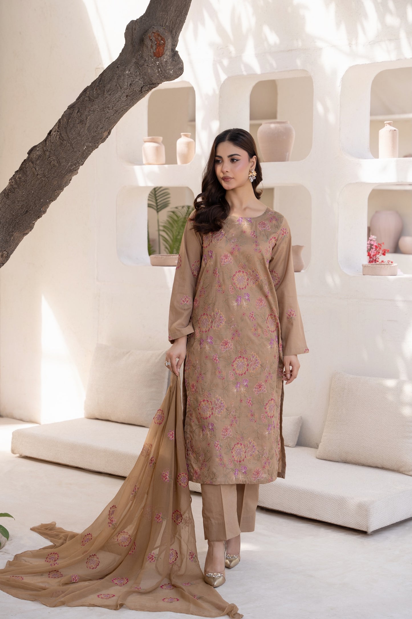 Lawn Collection Vol:05 D-08
