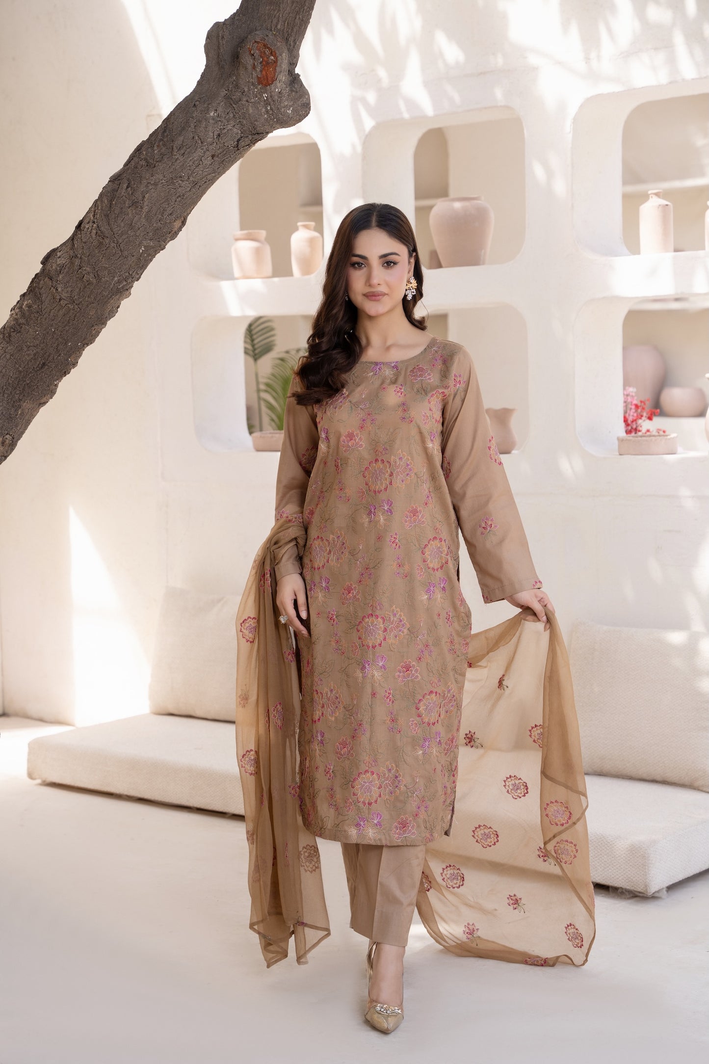 Lawn Collection Vol:05 D-08