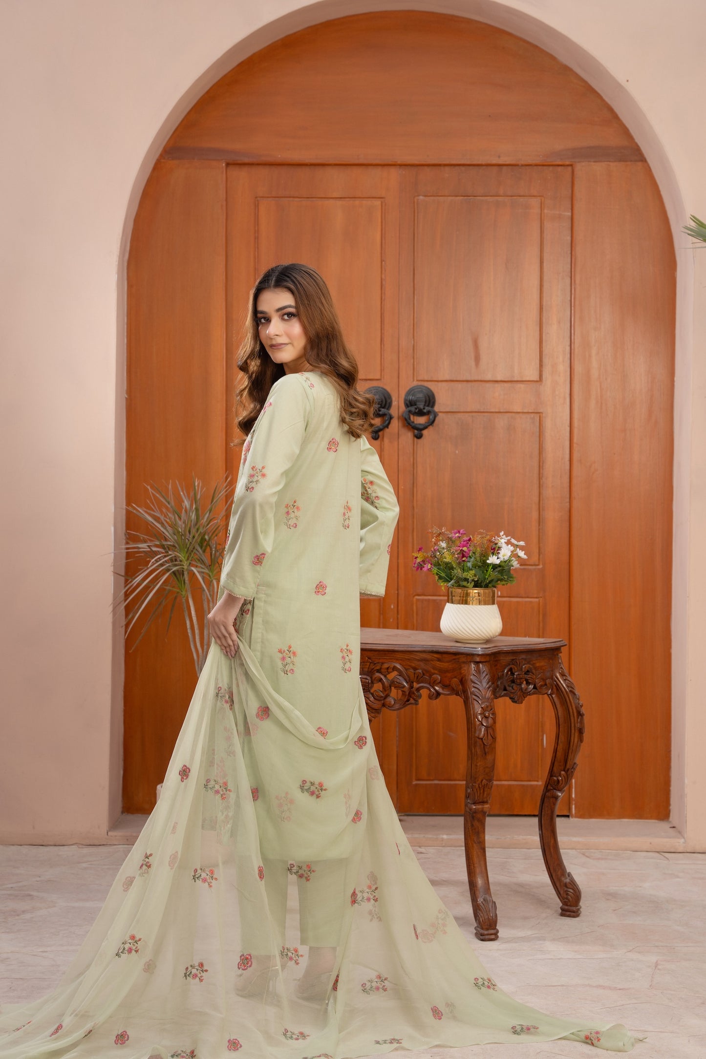 Lawn Collection  Vol : 01 D-05