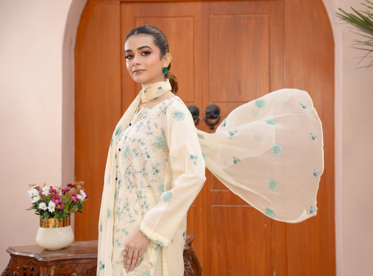 Lawn Collection  Vol : 01 D-07