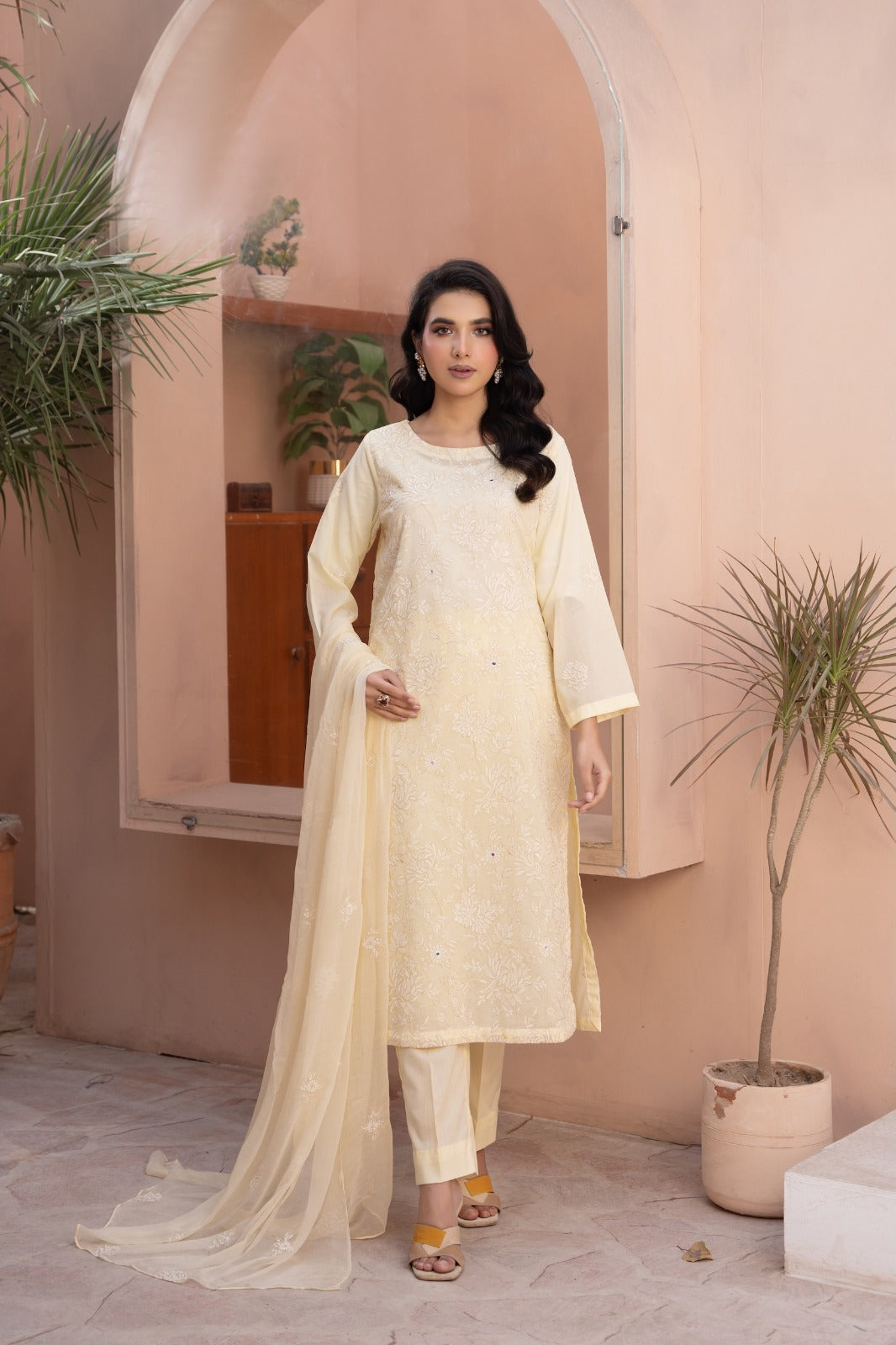 Lawn Collection D-03